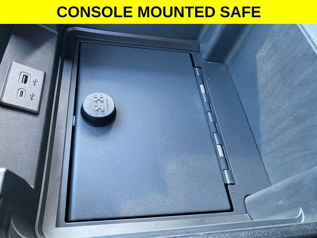 New 2026 Chevrolet Tahoe RST w/ Comfort Package AWD/4WD image 18