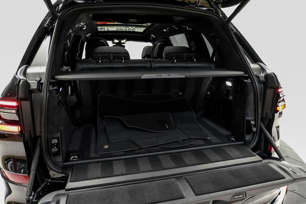 Used 2026 BMW ALPINA XB7 AWD/4WD image 66