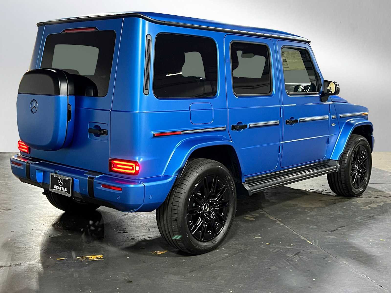 New 2025 Mercedes-Benz G 580 w/ EQ Technology image 3