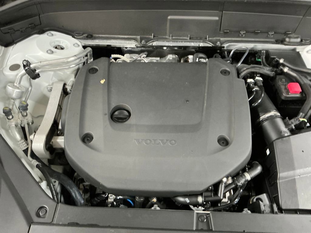 Used 2025 Volvo XC90 B6 Plus w/ Protection Package Premier image 10