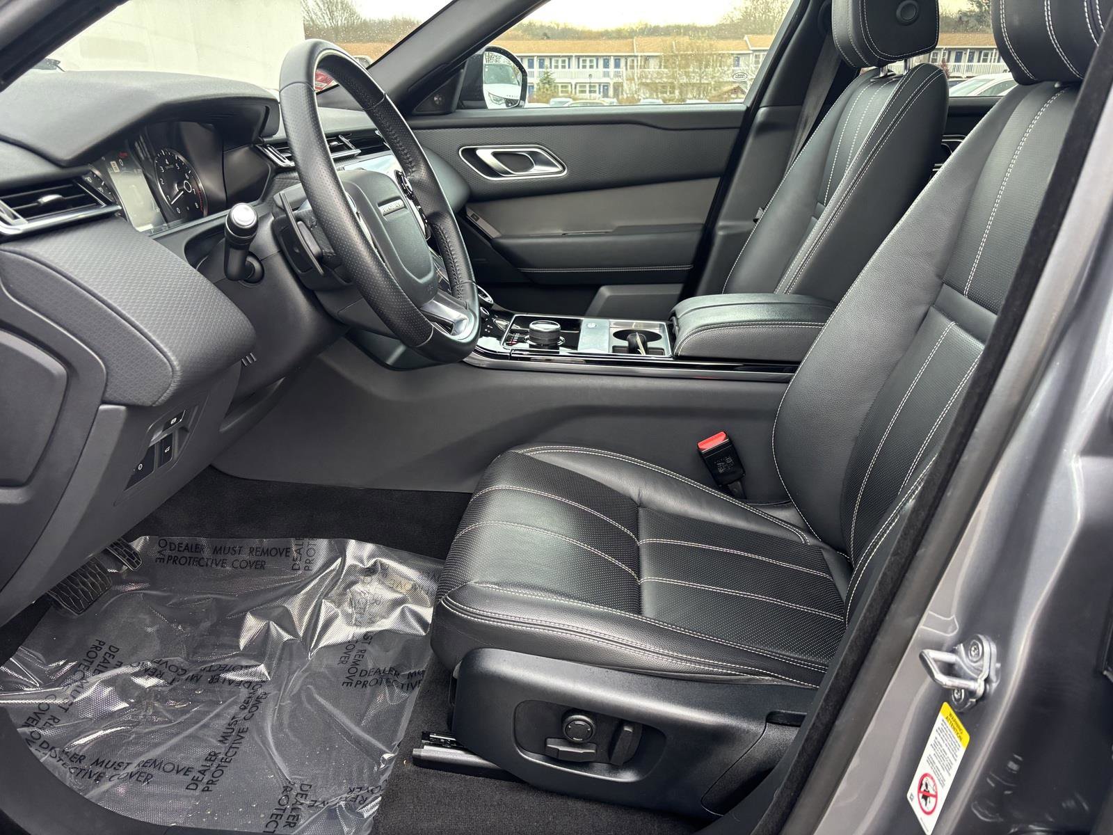 Used 2020 Land Rover Range Rover Velar S image 10