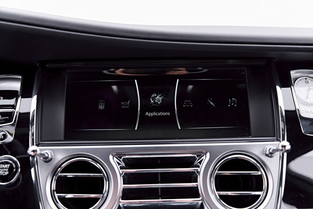 Used 2018 Rolls-Royce Ghost RWD image 81