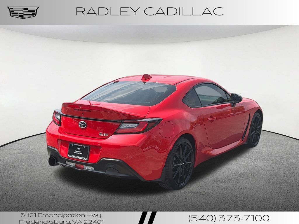 Used 2024 Toyota GR86 Premium RWD image 18