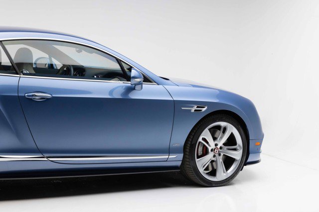 Used 2016 Bentley Continental GT V8 S image 33