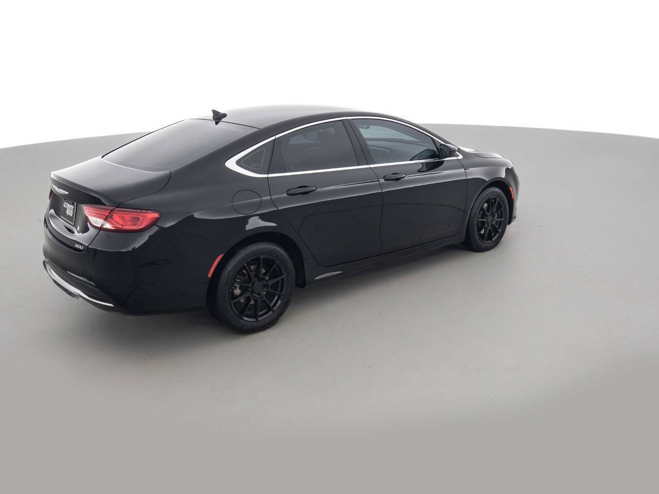 Used 2017 Chrysler 200 Limited Platinum FWD image 5