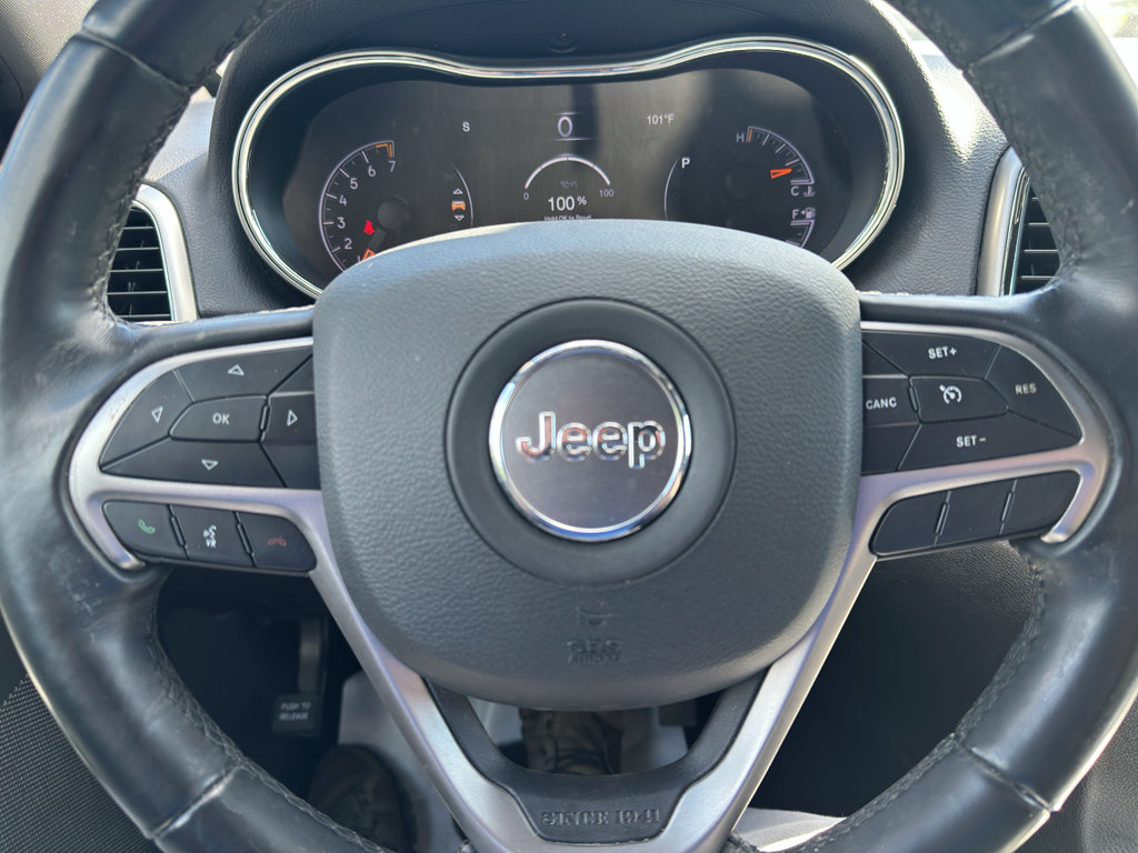 Used 2021 Jeep Grand Cherokee Laredo AWD/4WD image 11