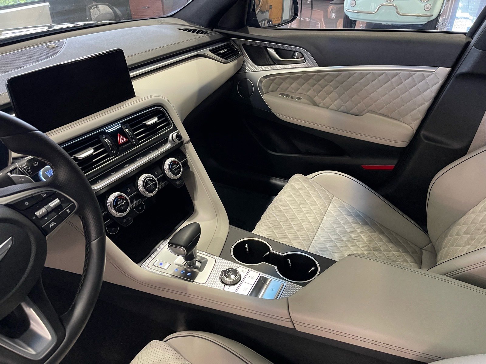 Used 2022 Genesis G70 3.3T w/ Sport Prestige Package AWD/4WD image 29