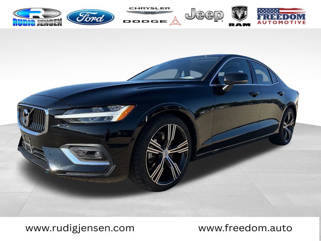 Used 2022 Volvo S60 B5 Inscription w/ Advanced Package