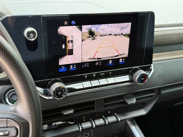 Used 2024 Chevrolet Colorado Trail Boss w/ Technology Package AWD/4WD image 18