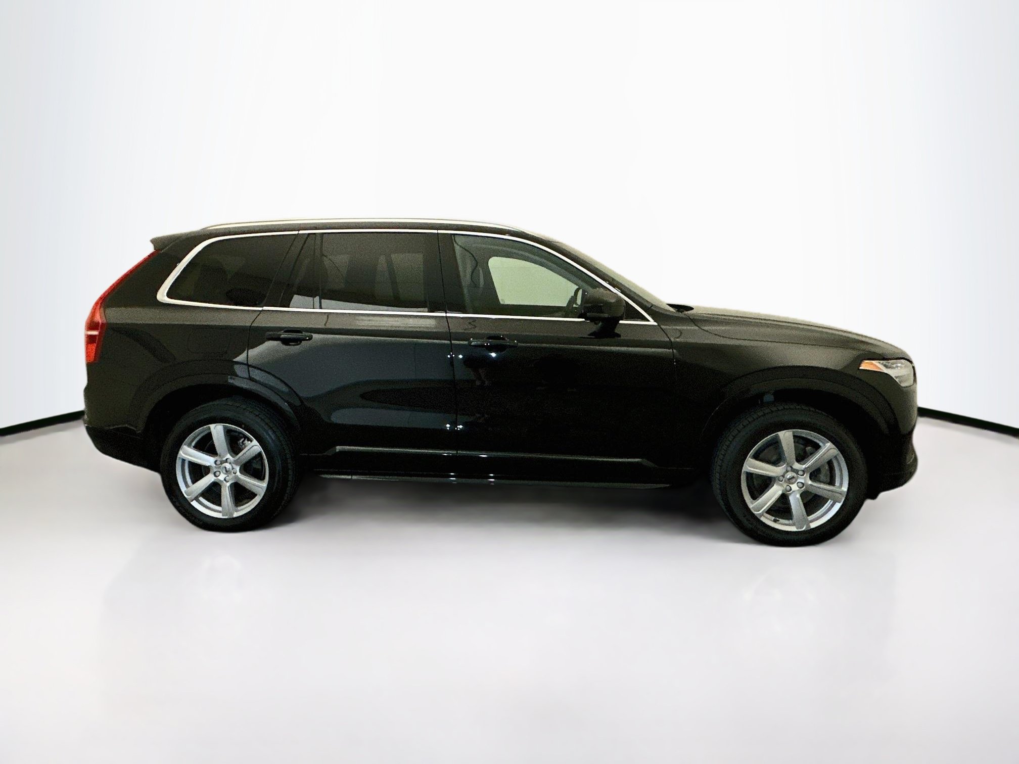 Used 2023 Volvo XC90 B5 Core AWD/4WD image 10