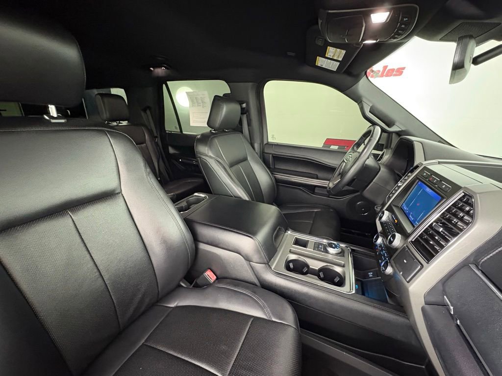 Used 2020 Ford Expedition XLT w/ Equipment Group 202A RWD image 39