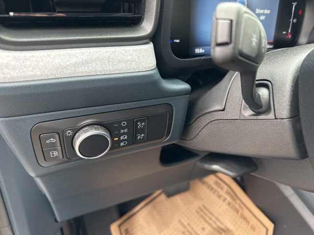 New 2025 Ford Maverick XLT image 15