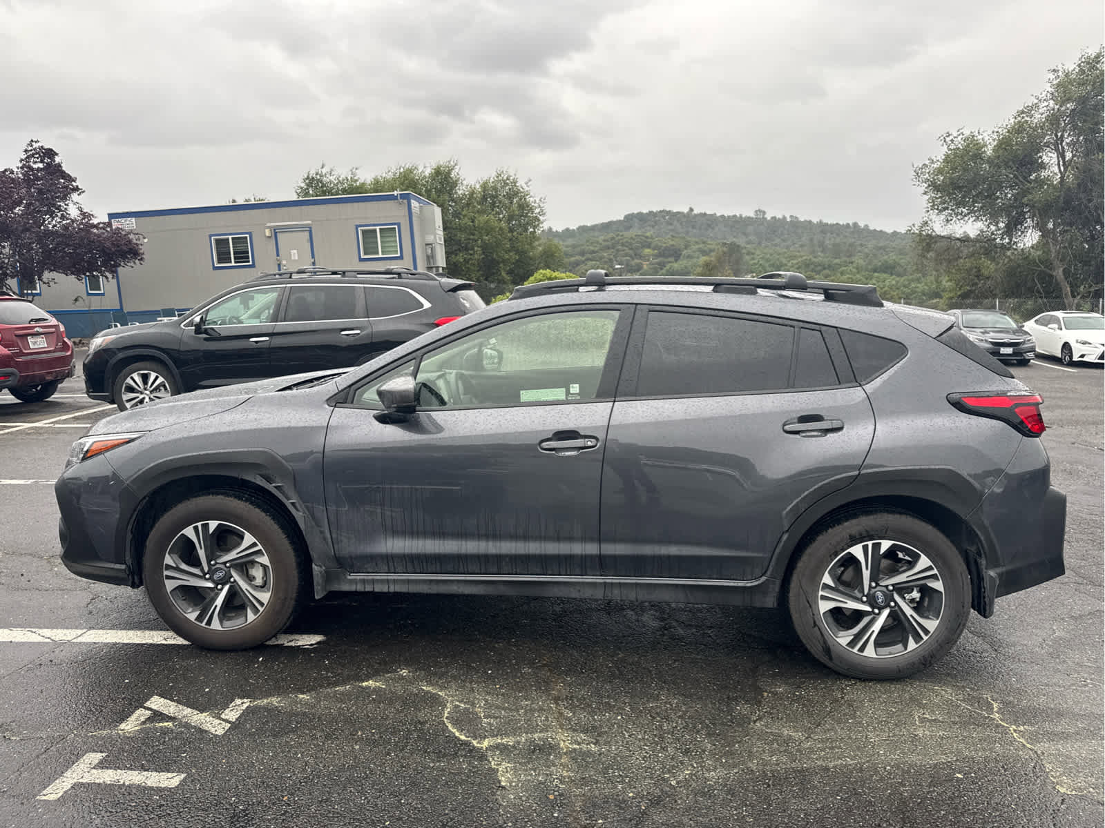 Used 2025 Subaru Crosstrek 2.0i Premium image 8