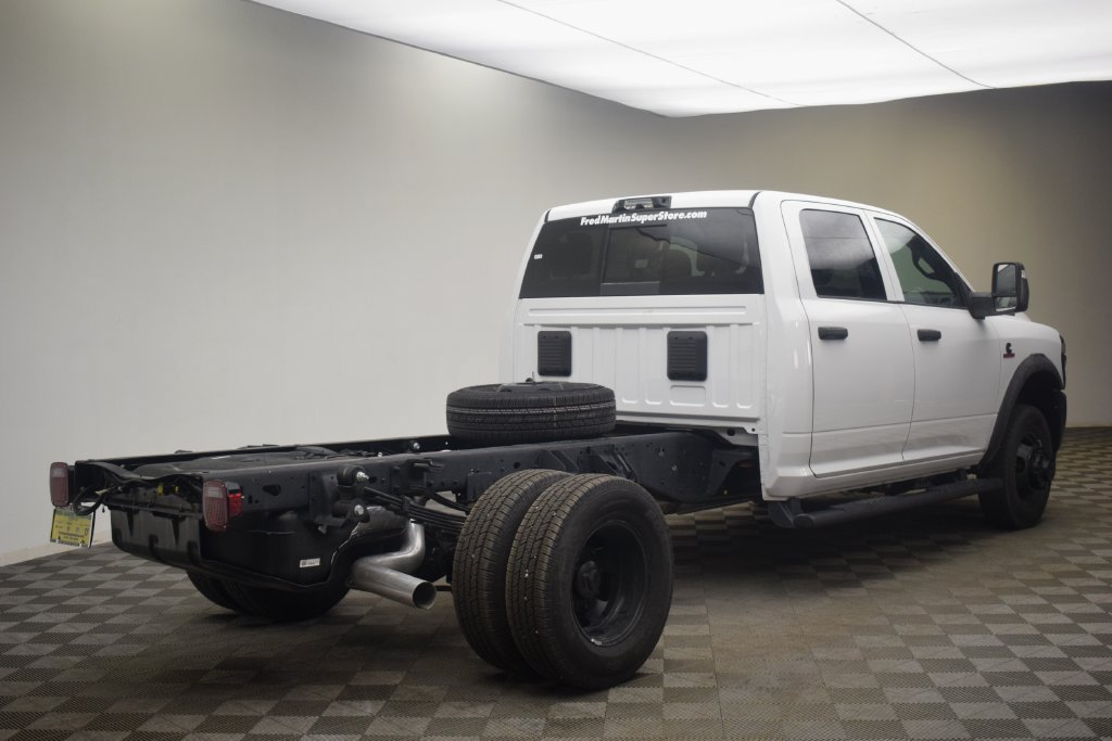 New 2026 RAM 3500 Tradesman AWD/4WD image 5