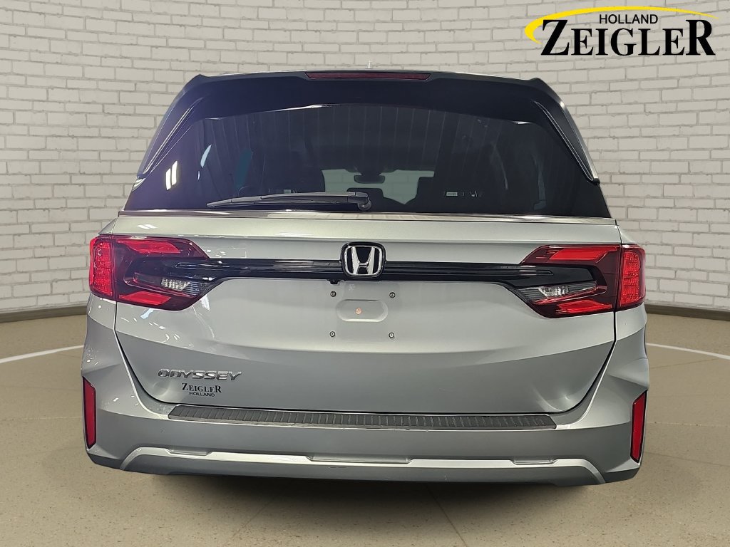Used 2025 Honda Odyssey EX-L image 6