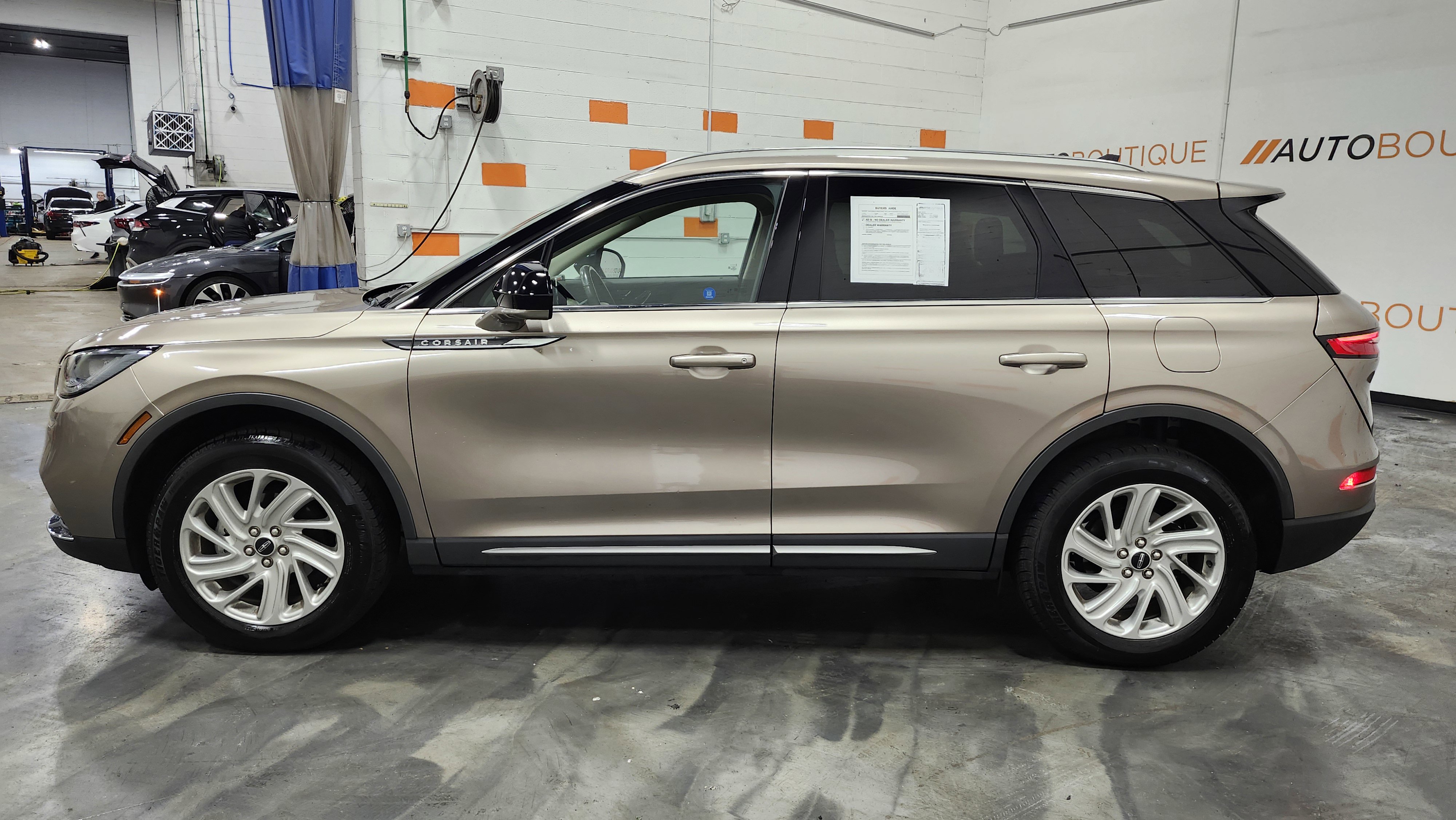 Used 2020 Lincoln Corsair FWD image 16