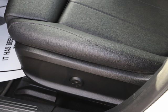 Used 2025 Mercedes-Benz CLA 250 4MATIC image 14