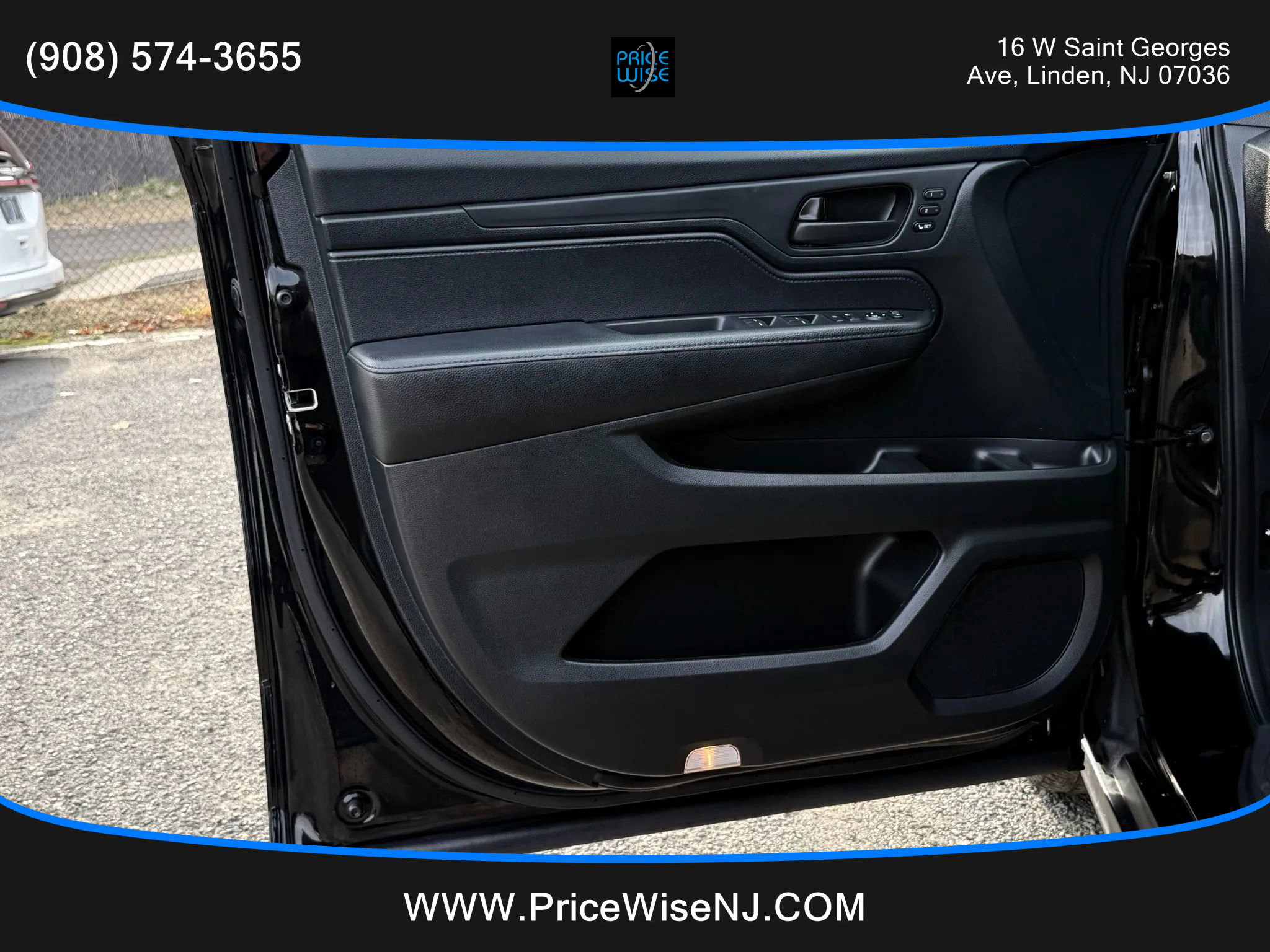 Used 2023 Honda Odyssey EX-L image 7