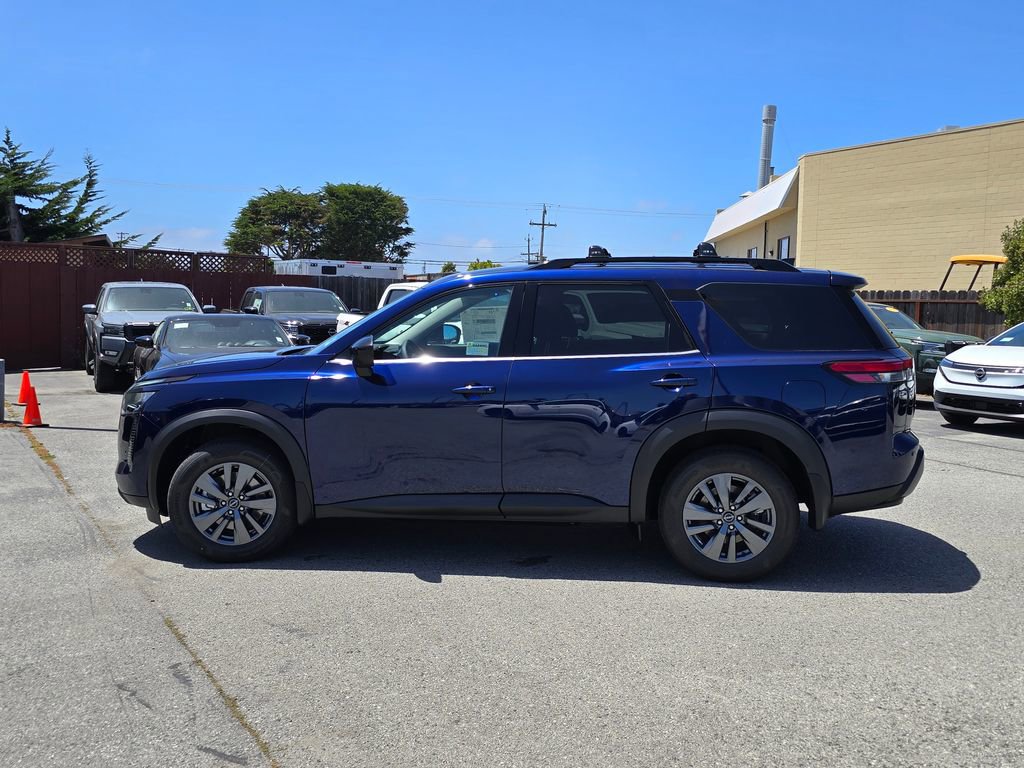 New 2026 Nissan Pathfinder SV w/ Cargo Package AWD/4WD image 29