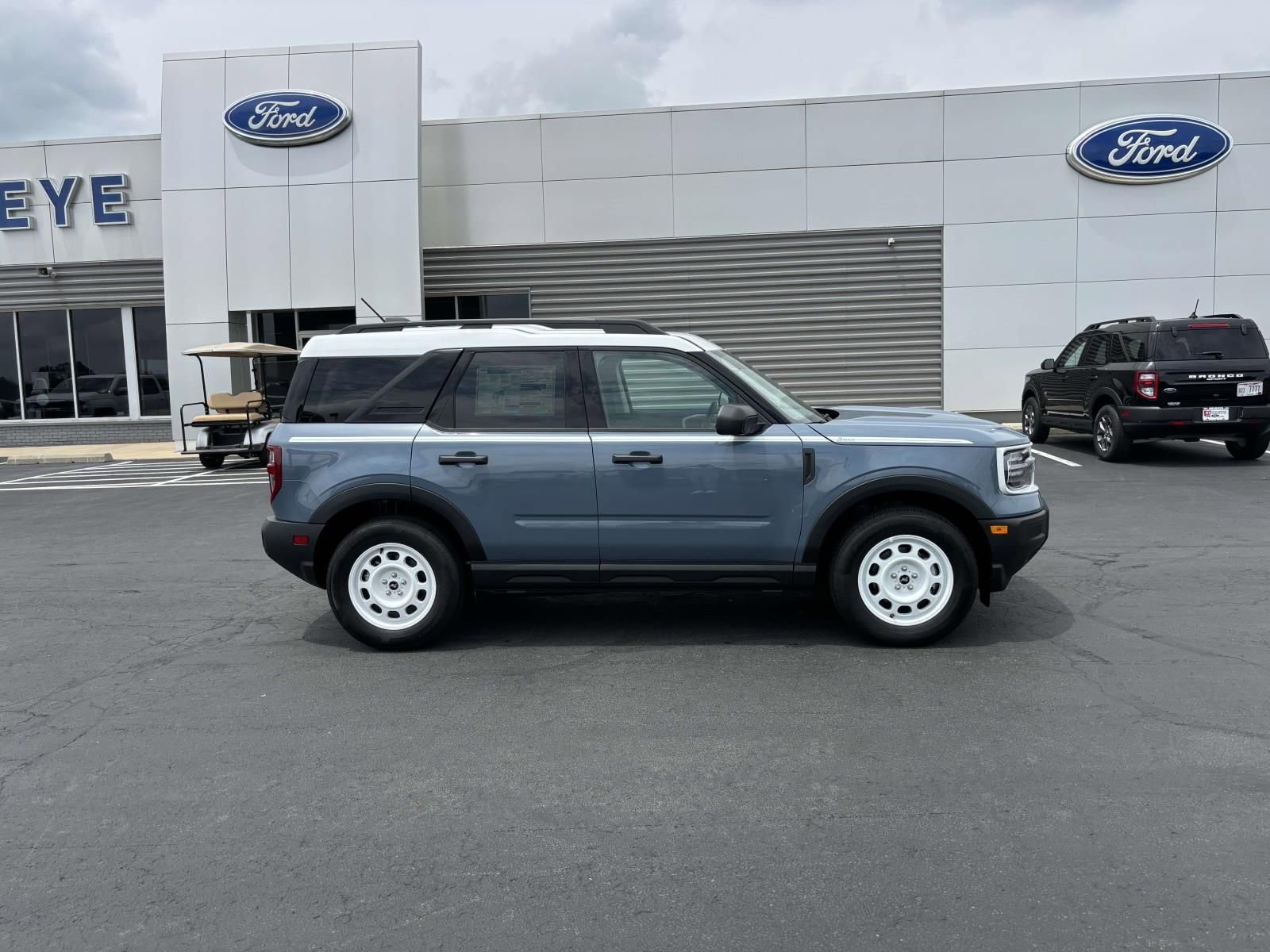 New 2025 Ford Bronco Sport Heritage image 3