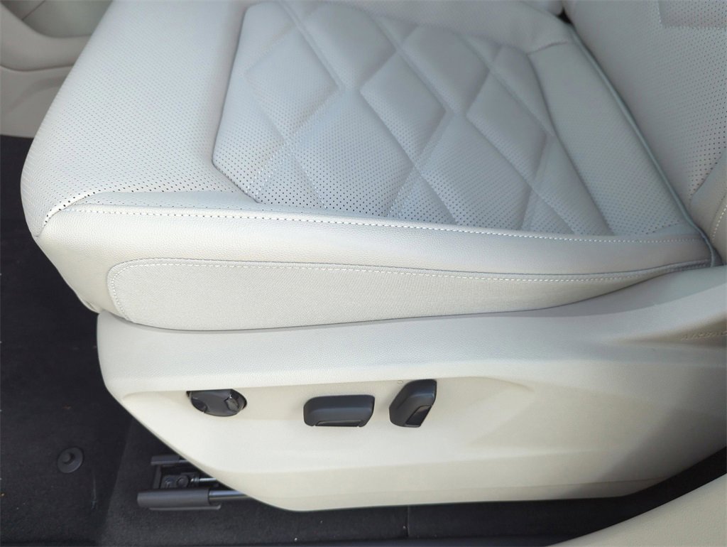 New 2026 Volkswagen Atlas SE image 26