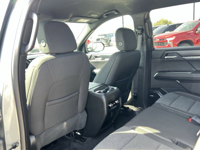 Used 2025 GMC Acadia Elevation image 20
