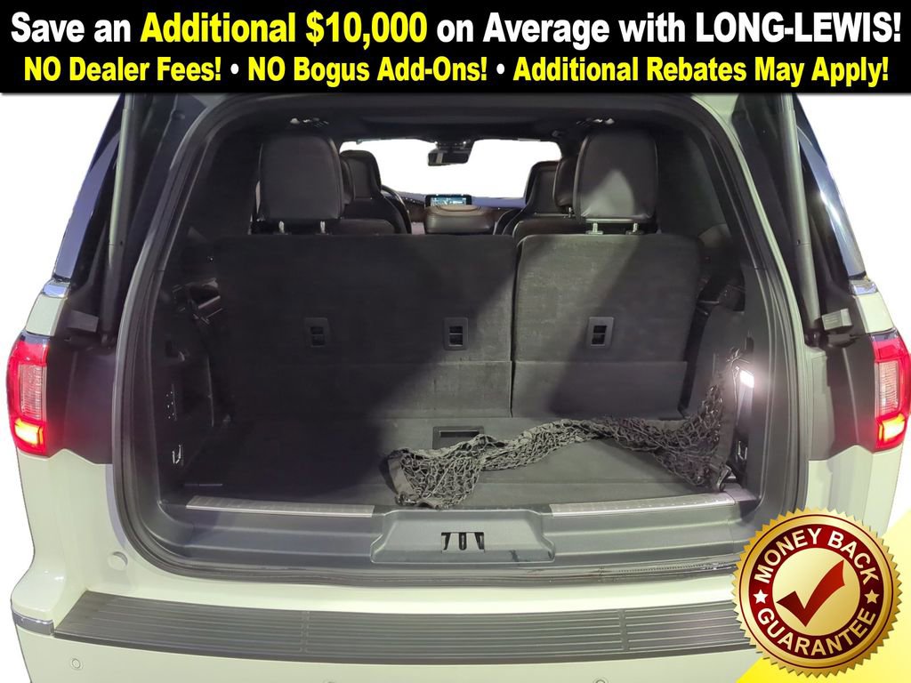Used 2021 Lincoln Navigator Reserve image 24