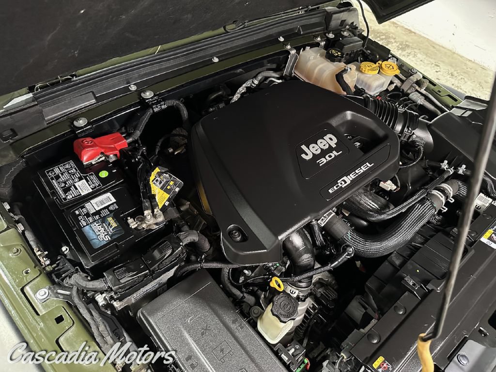 Used 2021 Jeep Wrangler Unlimited Sport AWD/4WD image 33