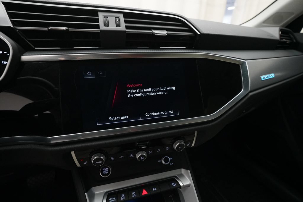 Certified 2022 Audi Q3 2.0T Premium Plus AWD/4WD image 6