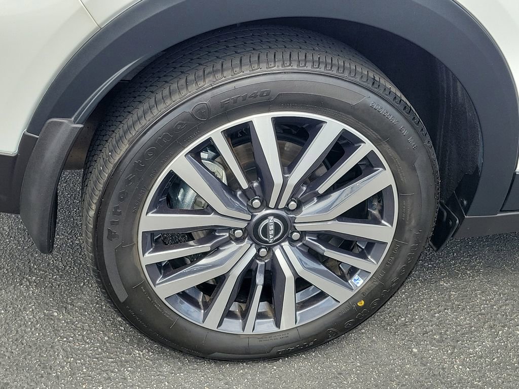 Used 2024 Nissan Kicks SR w/ SR Premium Package image 31