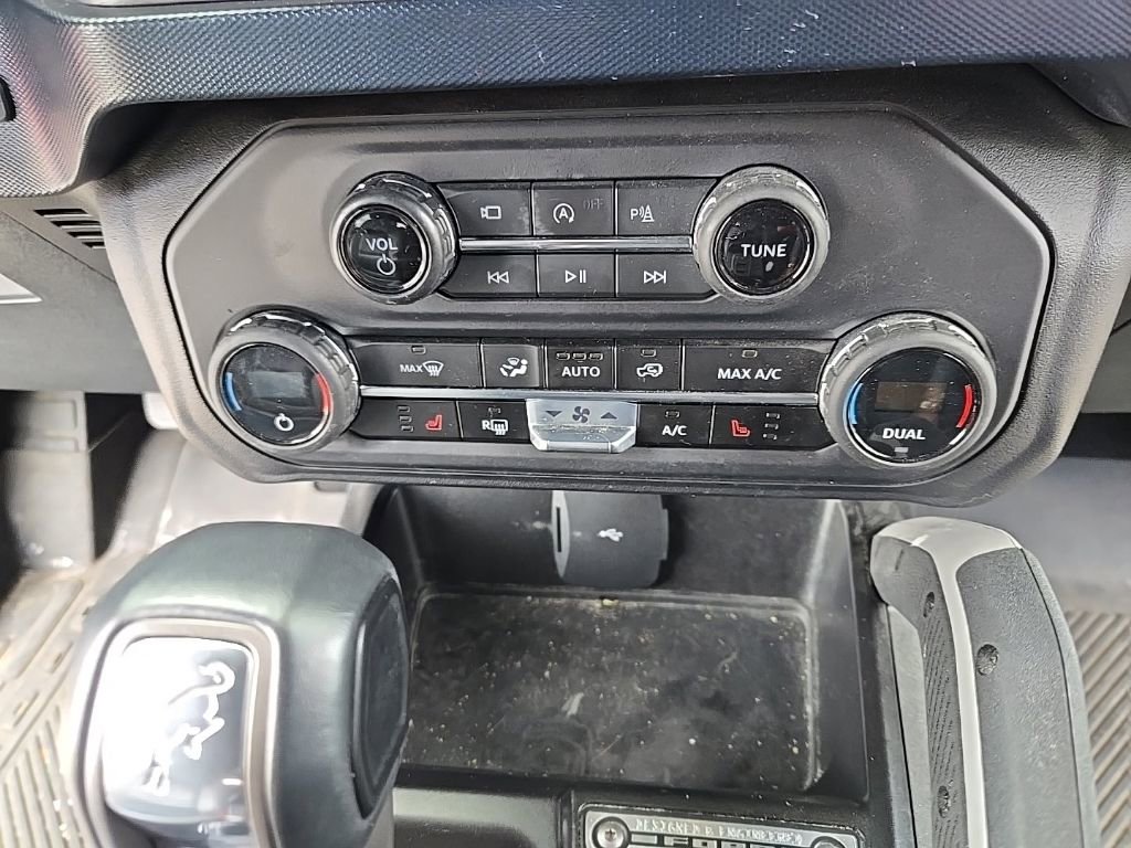 Used 2023 Ford Bronco Outer Banks AWD/4WD image 18