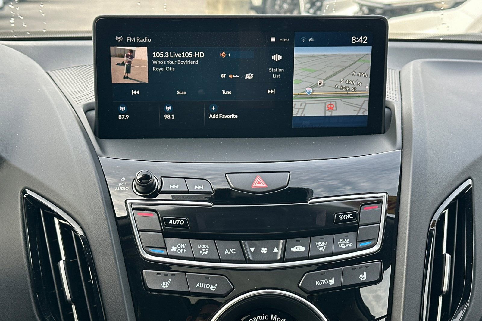 Used 2023 Acura RDX w/ Technology Package image 23