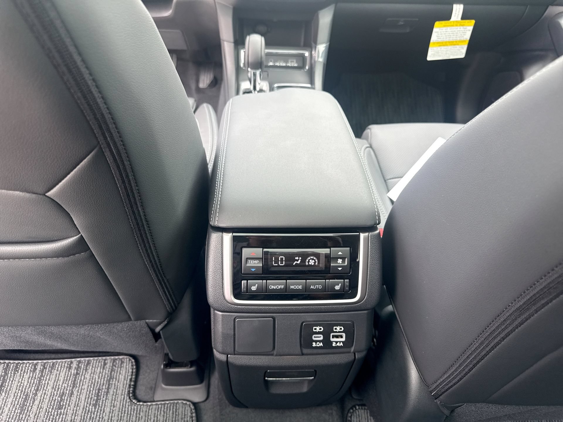 New 2026 Subaru Ascent Limited AWD/4WD image 24