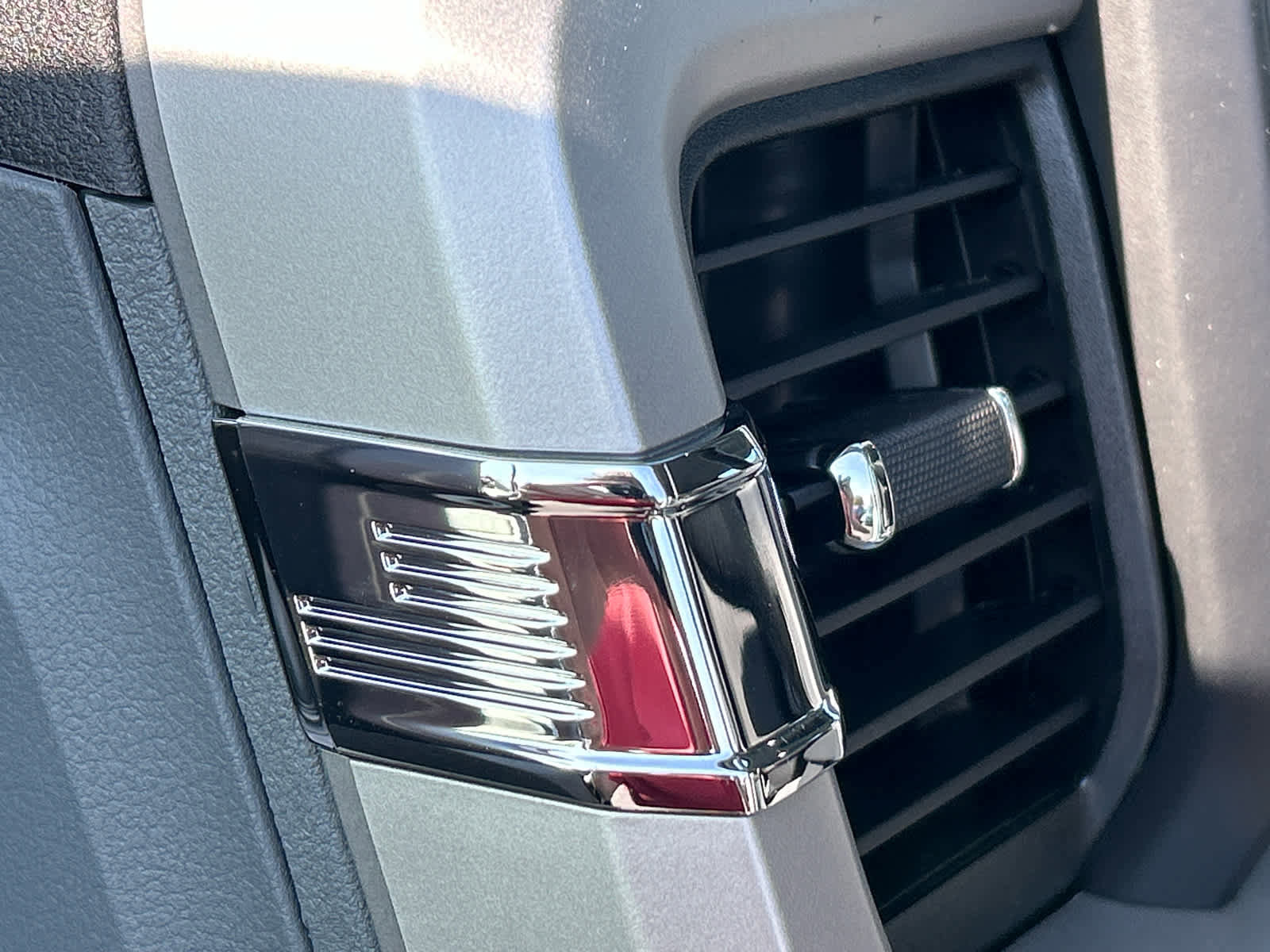 New 2026 Ford F250 XL w/ XL Off-Road Package image 14