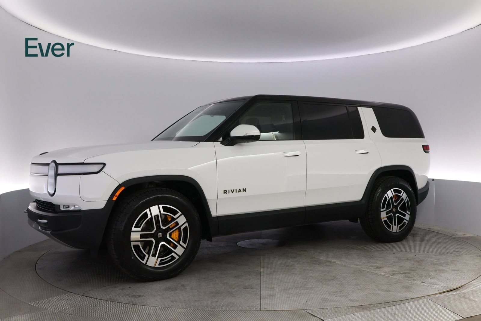Used 2023 Rivian R1S Adventure AWD/4WD image 18