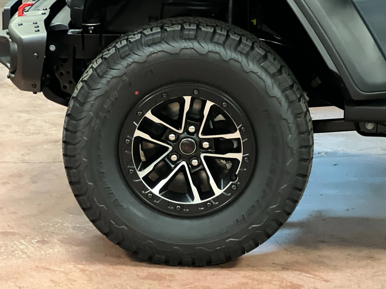 New 2026 Jeep Wrangler Rubicon w/ Steel Bumper Group image 23