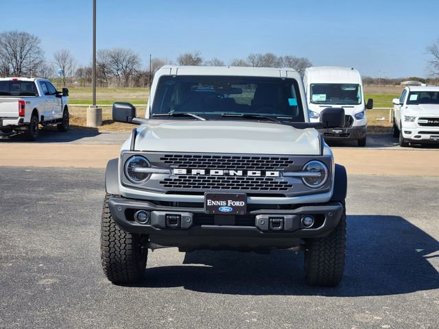 New 2026 Ford Bronco Badlands image 2
