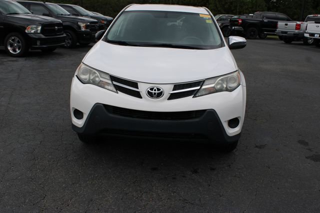 Used 2015 Toyota RAV4 LE AWD/4WD image 13