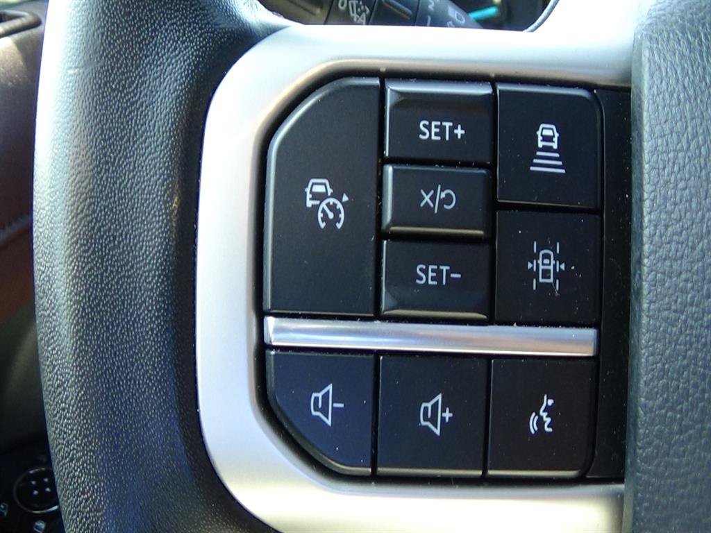 Used 2024 Ford Expedition Limited AWD/4WD image 26