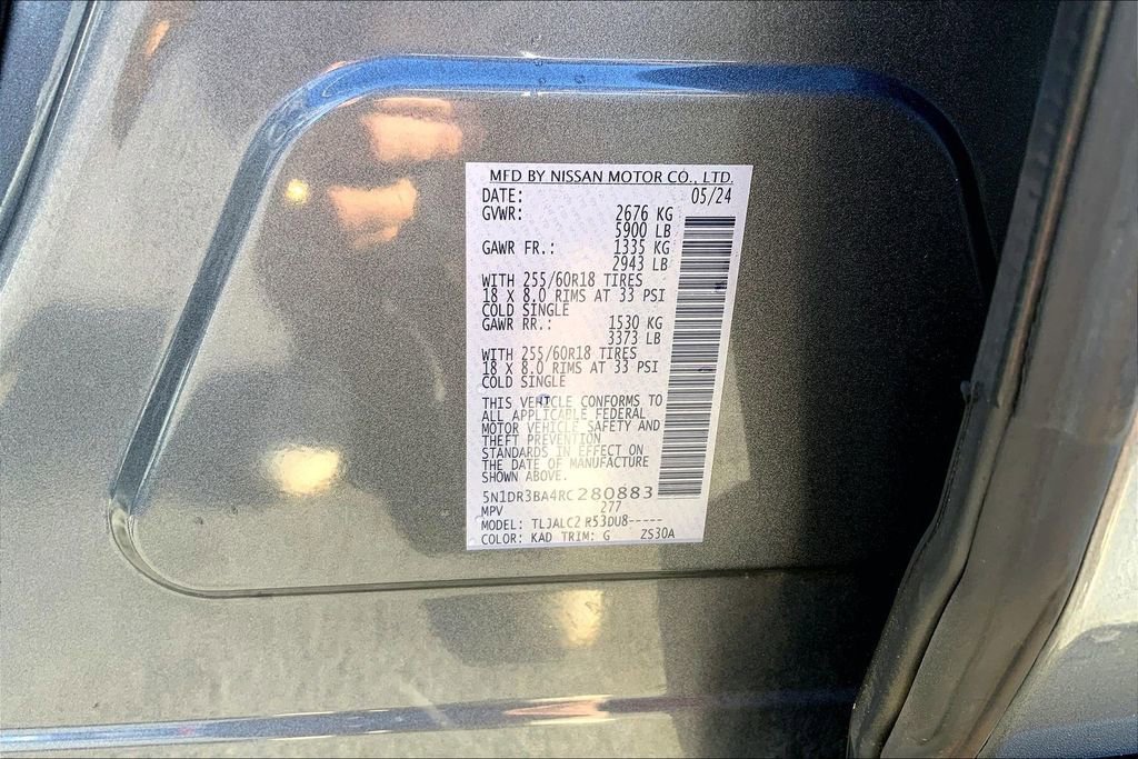 Used 2024 Nissan Pathfinder SV image 14