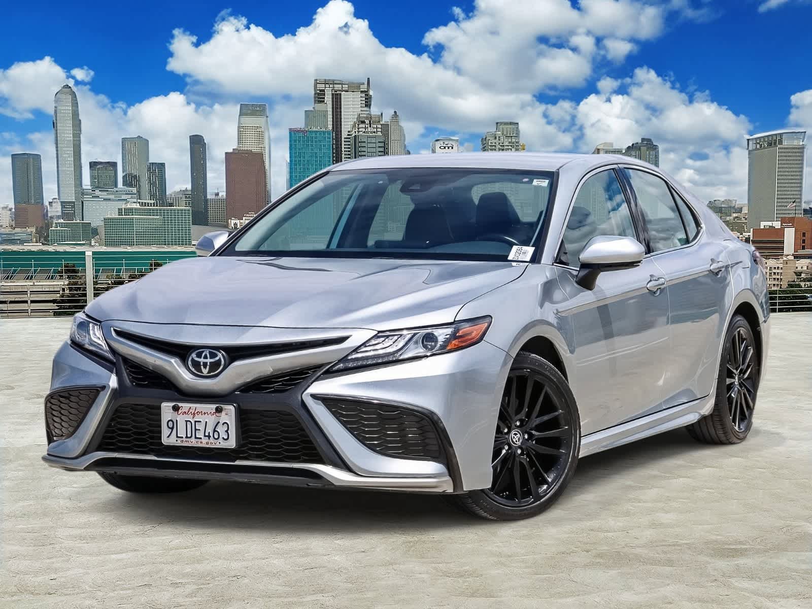 Used 2024 Toyota Camry XSE FWD image 1