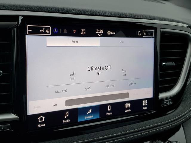 New 2026 Chrysler Pacifica Select w/ S Appearance Package image 9