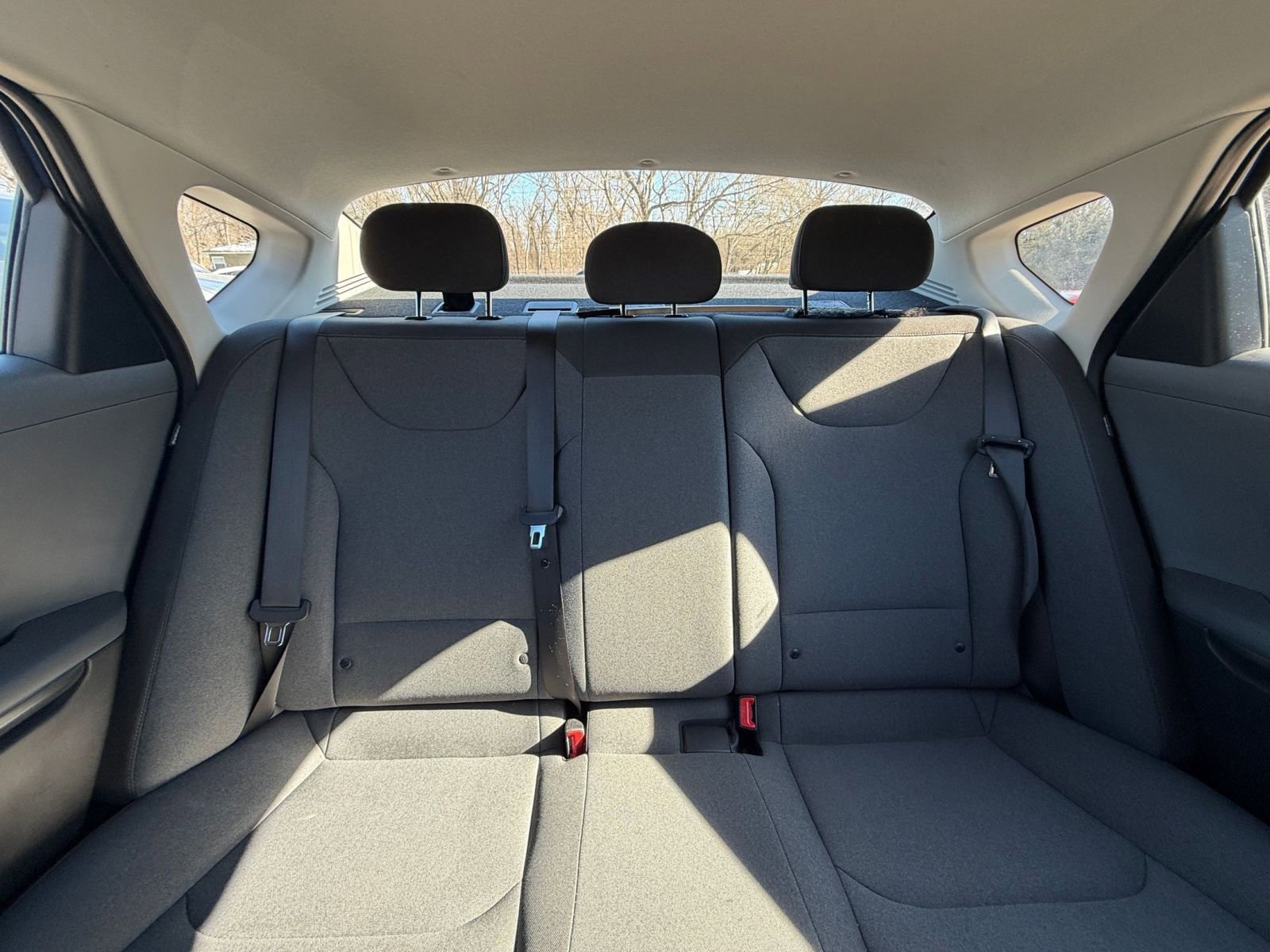 Used 2025 Kia K4 FWD image 37