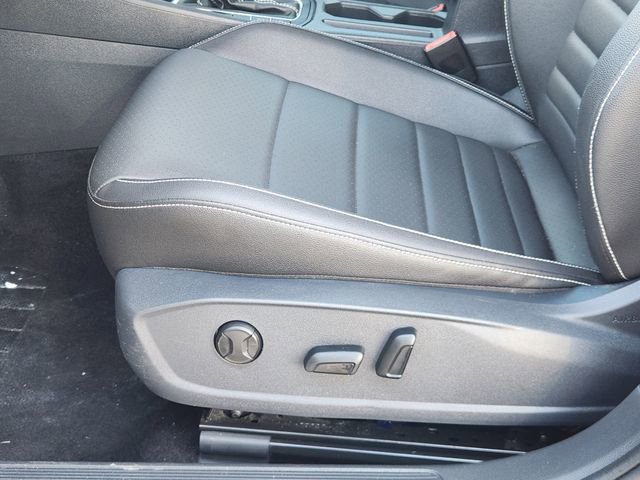 Used 2024 Volkswagen Jetta SE image 22