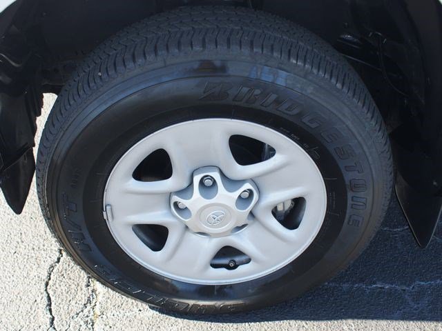 Used 2021 Toyota Tundra SR5 w/ SR5 Upgrade Package AWD/4WD image 25