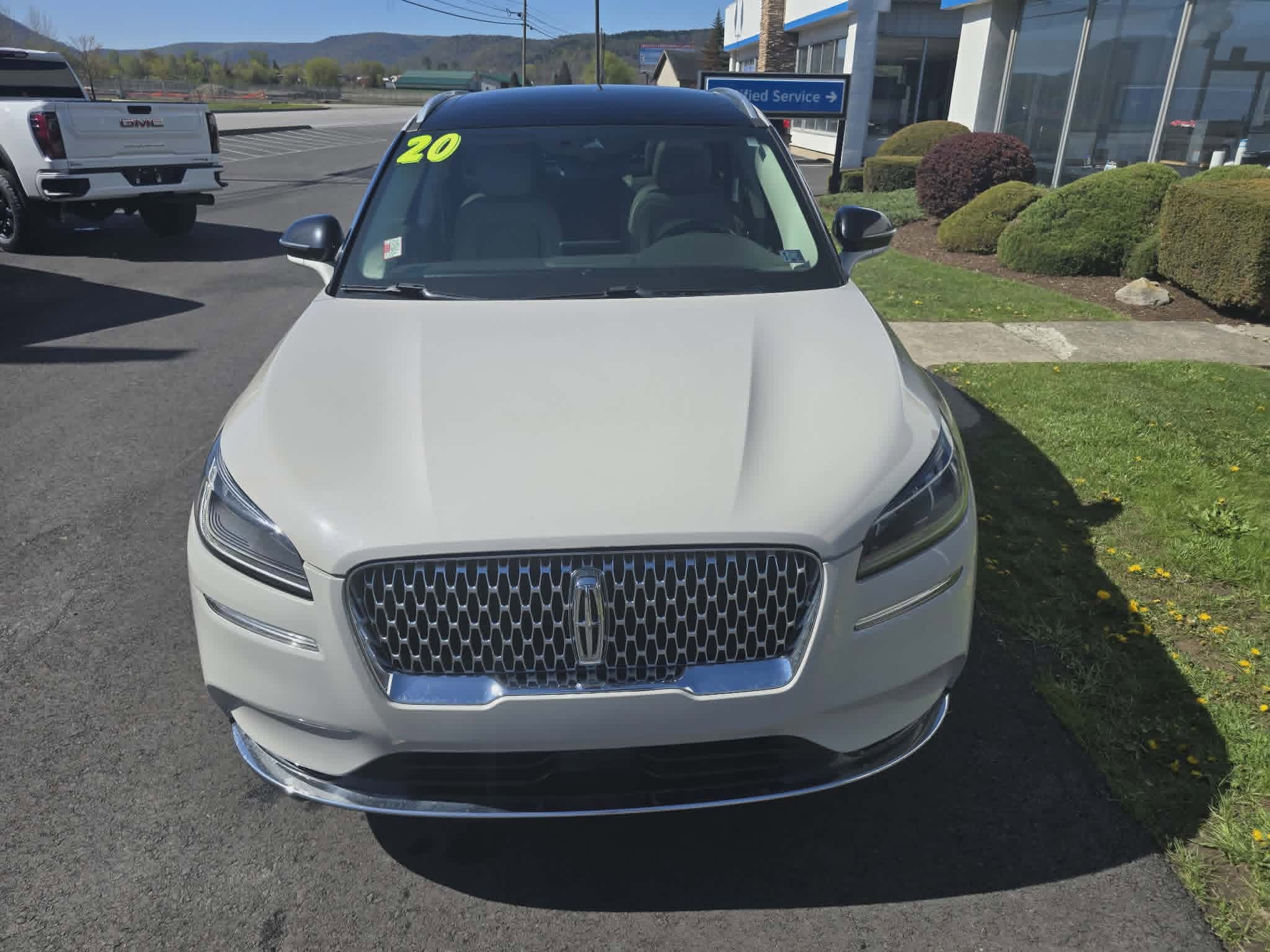 Used 2020 Lincoln Corsair Reserve w/ Elements Package AWD/4WD image 9