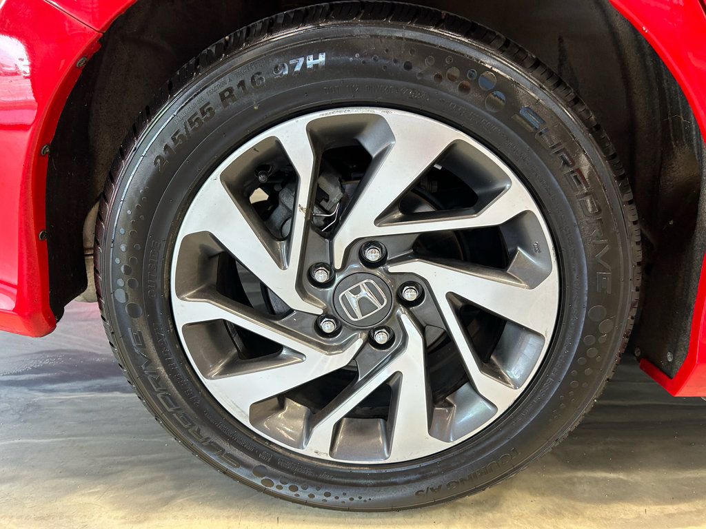 Used 2018 Honda Civic EX image 15