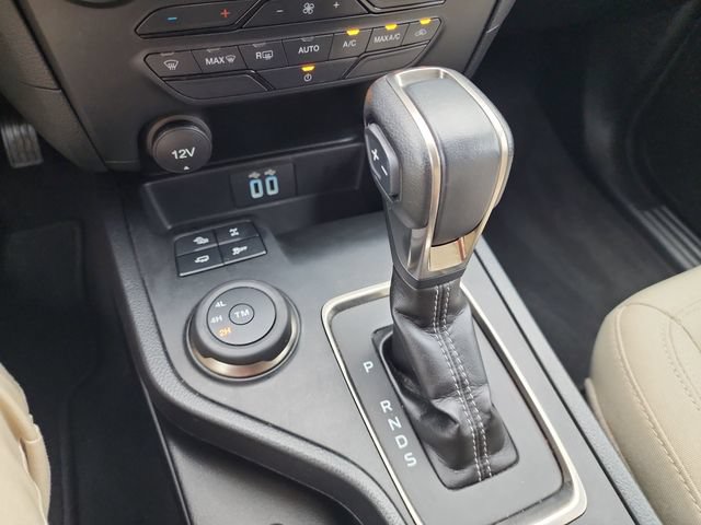 Used 2023 Ford Ranger XLT w/ Equipment Group 301A Mid AWD/4WD image 17