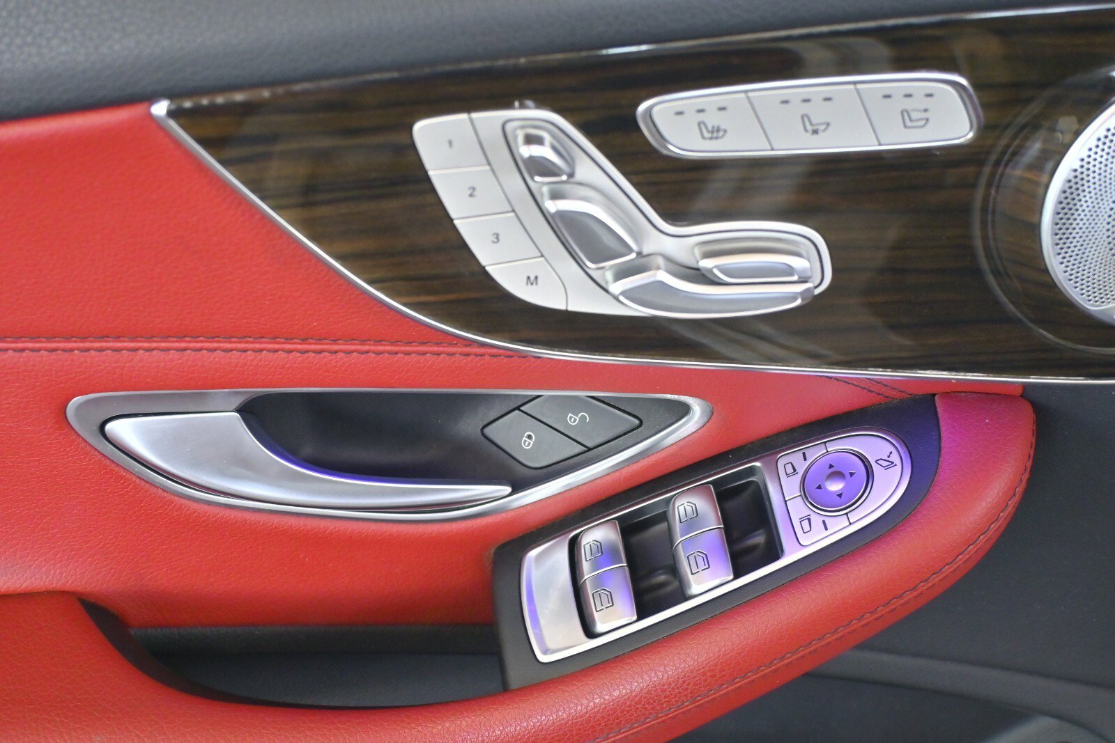 Used 2021 Mercedes-Benz C 300 4MATIC Cabriolet image 17