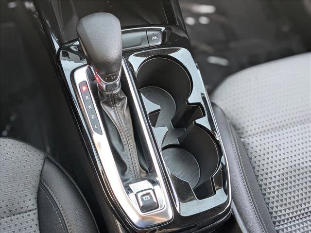 Certified 2024 Chevrolet Trax LT w/ Sunroof Package FWD image 12